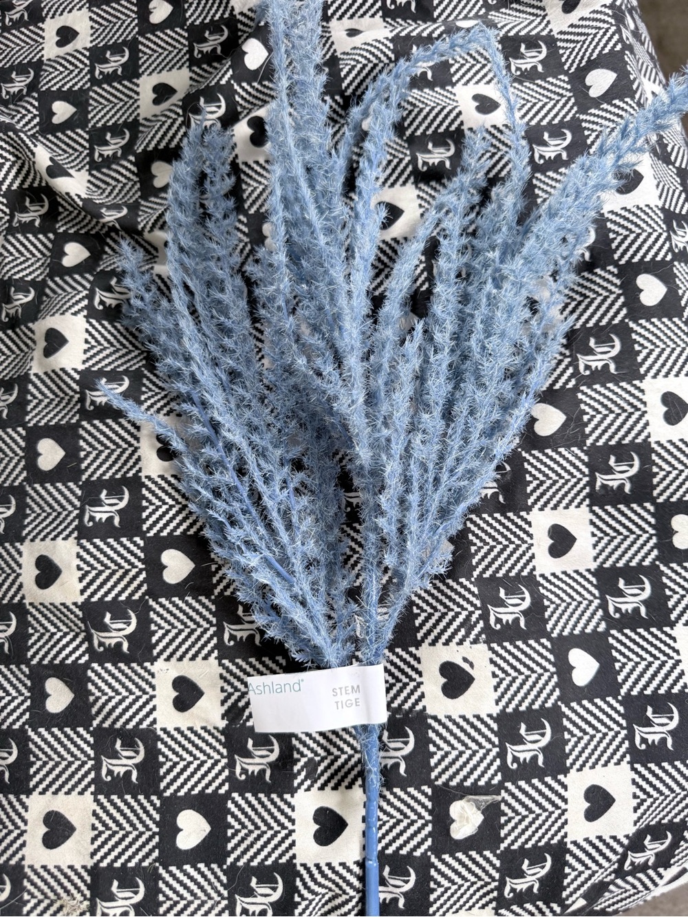 Ashland Dusty Blue Dried Pampas Stem Bundle